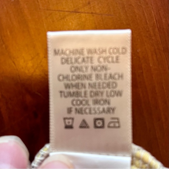 Max Studio Sleeveless Dress Full Skirt Yellow with Black & White Floral Pattern - Picture 7 of 11